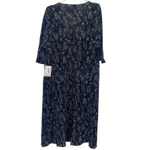 Lularoe Black and White Allover Print Shirley Kimono